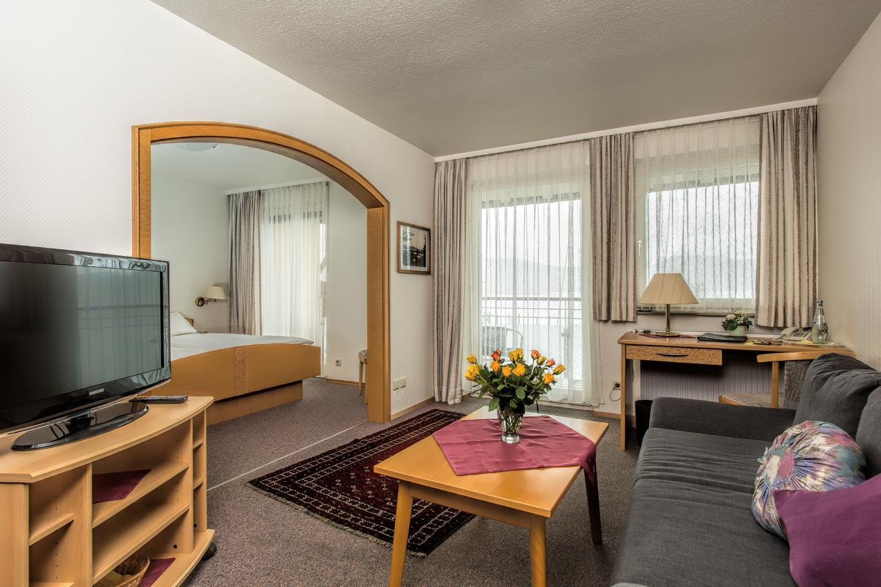 Hotel Pension Cafe Hasler Бодман-Людвигсхафен Экстерьер фото