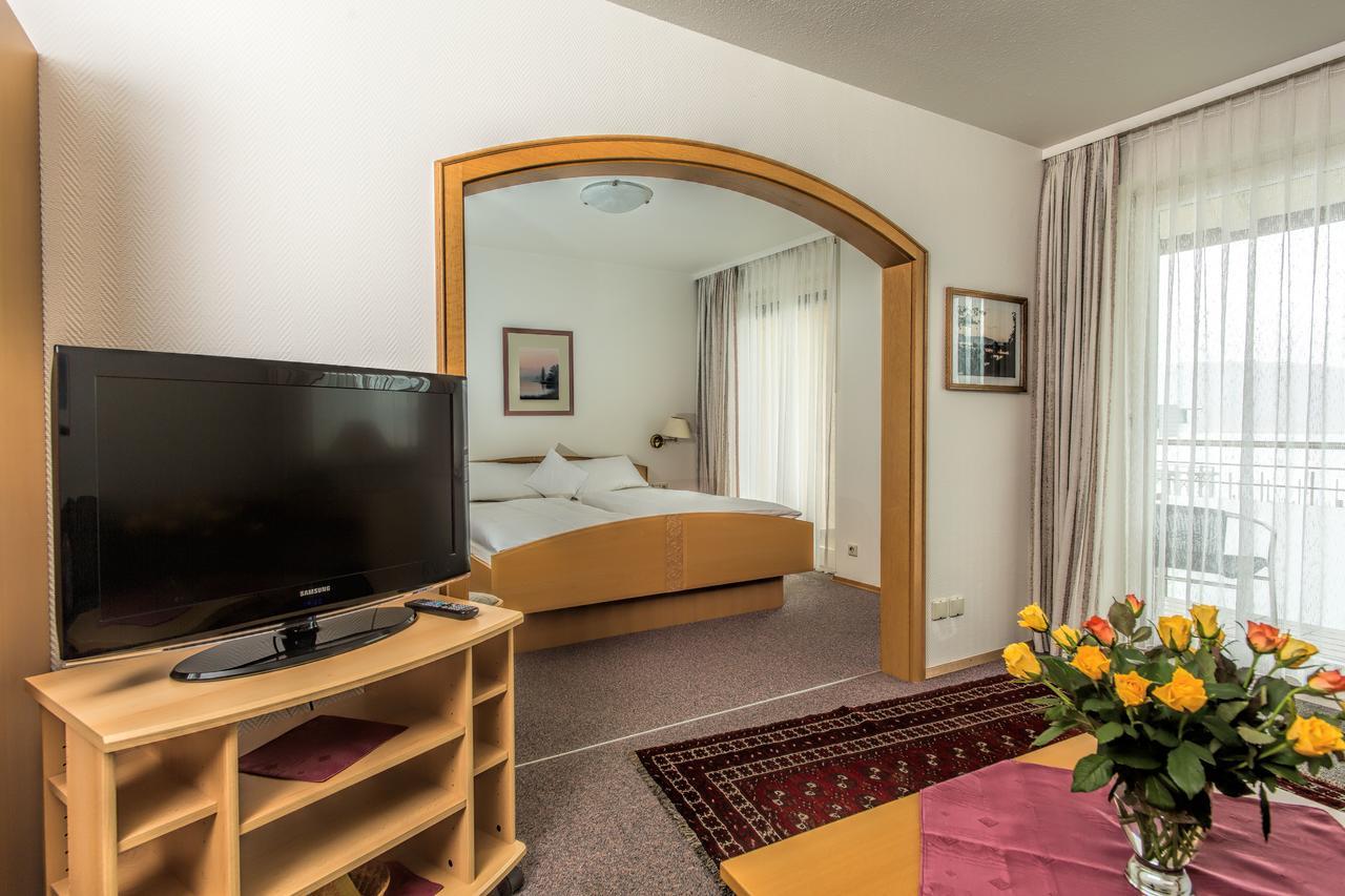 Hotel Pension Cafe Hasler Бодман-Людвигсхафен Экстерьер фото