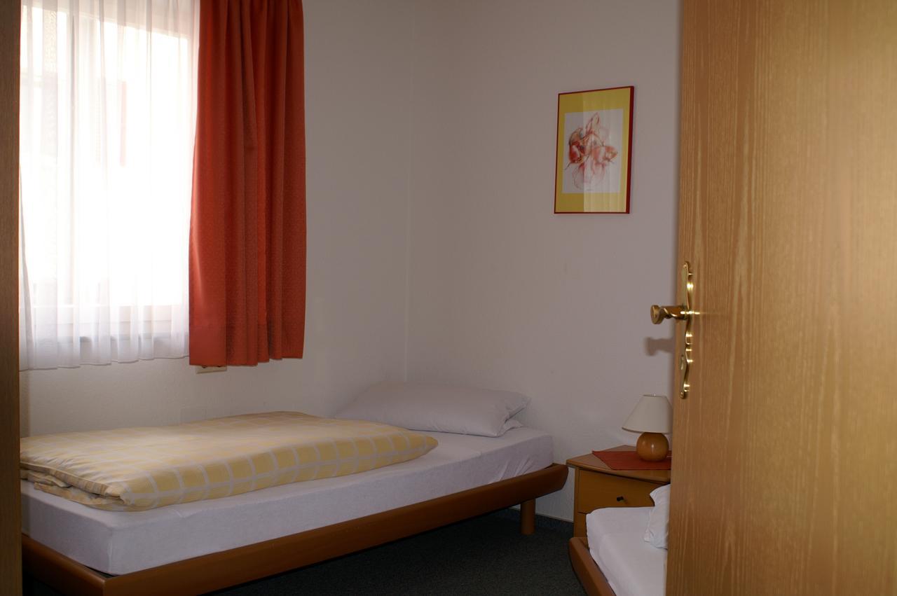 Hotel Pension Cafe Hasler Бодман-Людвигсхафен Экстерьер фото