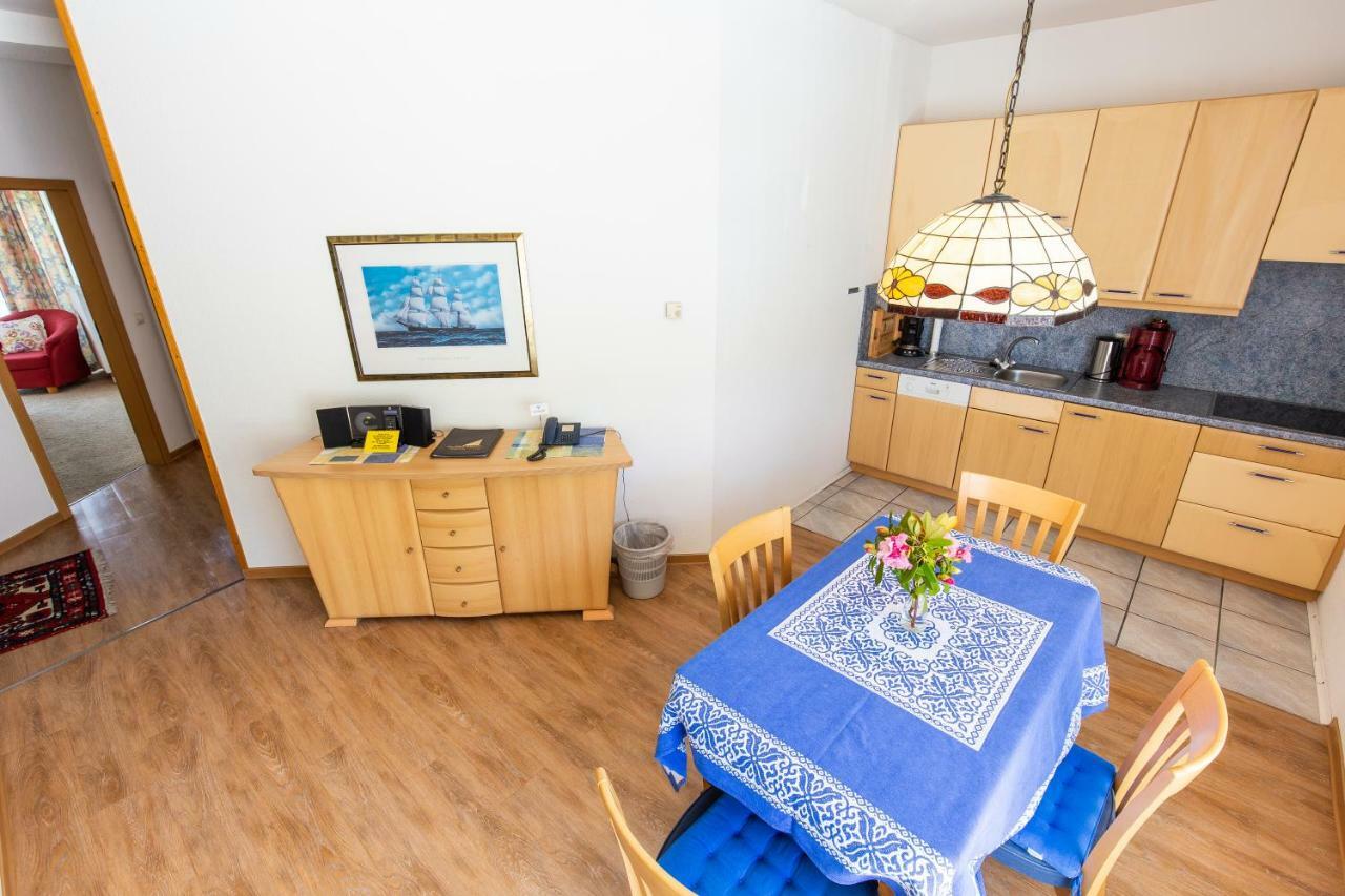 Hotel Pension Cafe Hasler Бодман-Людвигсхафен Экстерьер фото
